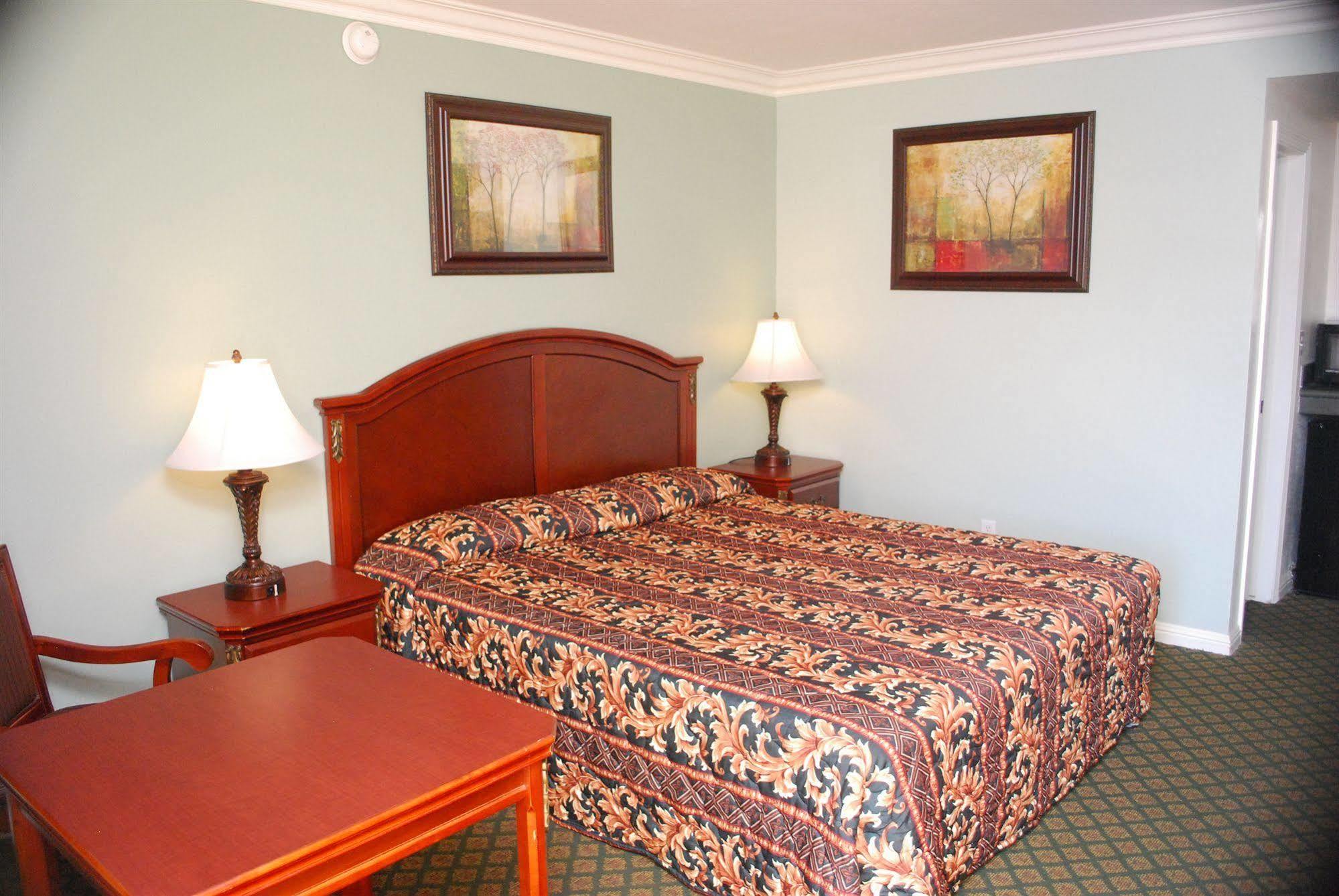 Friendly Hills Inn Whittier Luaran gambar