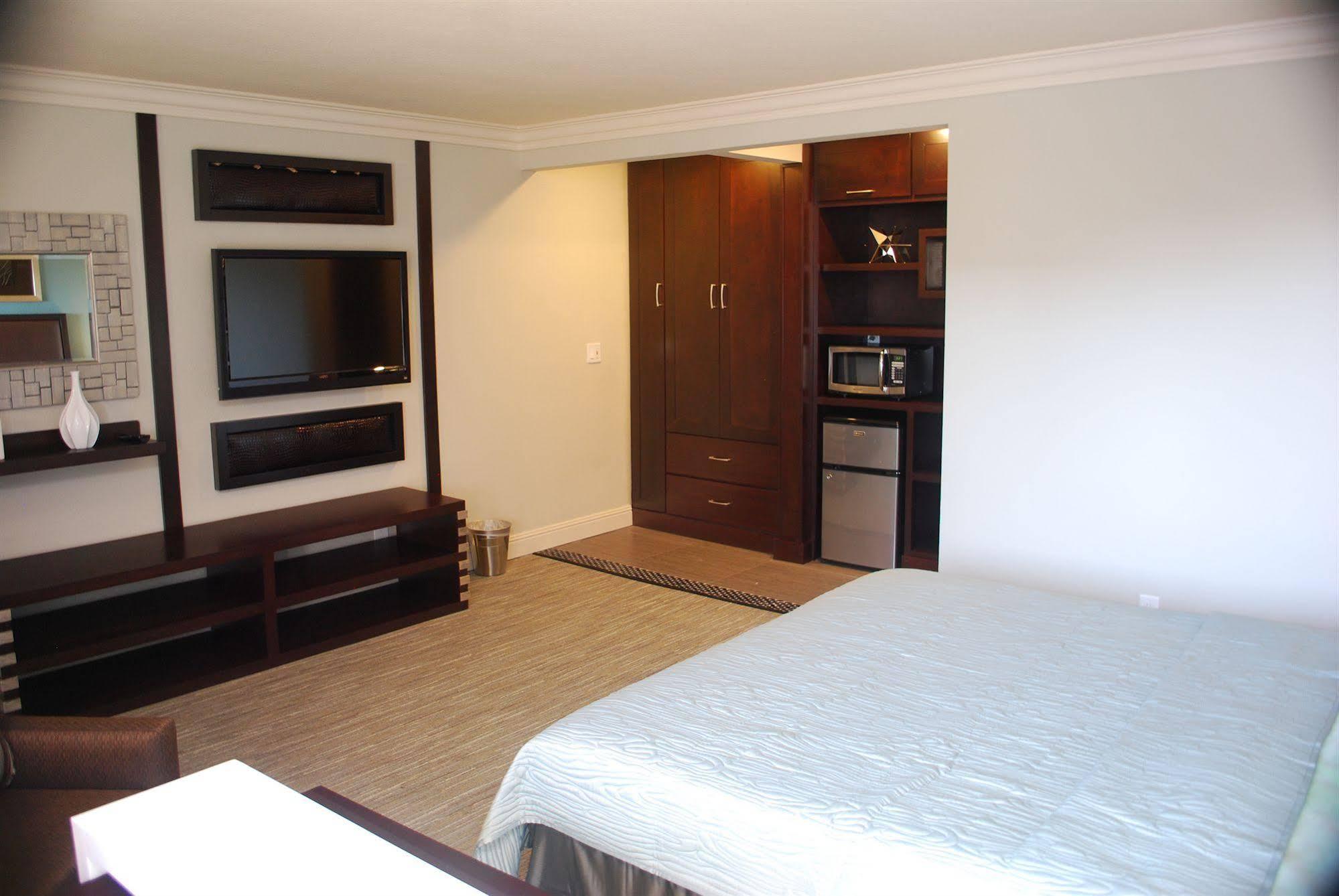 Friendly Hills Inn Whittier Luaran gambar